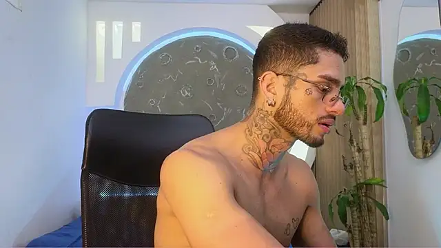 Snapshot of Alanrodgers chatting on March 13, 2026, 1:51 pm Alanrodgers online show from March 13, 2026, 1:51 pm