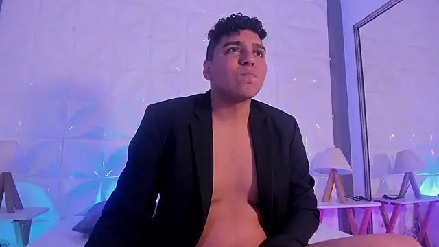 Tony Rios  online show from November 13, 2025, 5:28 am