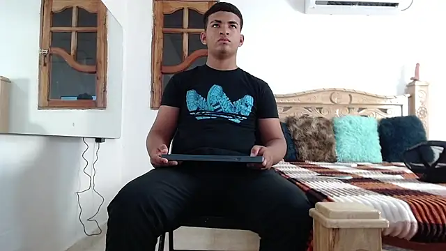 mathews    online show from November 24, 2025, 1:49 am