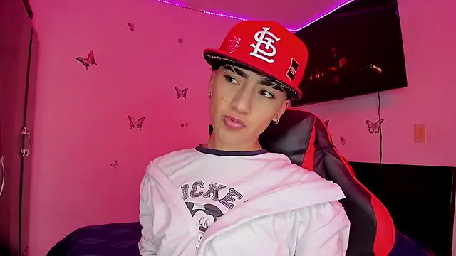 ThiagoDV online show from November 13, 2025, 11:42 am