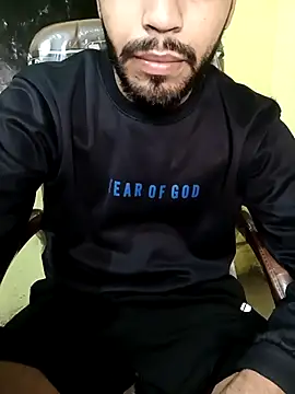 hotyyyyjonny online show from February 19, 2026, 2:18 am