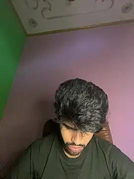 hotyyyyjonny online show from July 8, 2026, 3:44 am