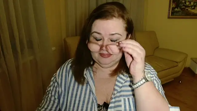 Snapshot of Natali-Gucci chatting on December 20, 2025, 8:27 pm Natali-Gucci online show from December 20, 2025, 8:27 pm