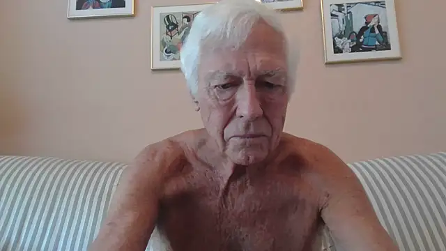Snapshot of capttp chatting on December 13, 2024, 3:43 pm capttp online show from December 13, 2024, 3:43 pm