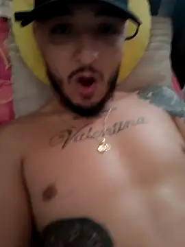 Snapshot of mohamedkarimm chatting on December 1, 2025, 2:55 pm mohamedkarimm online show from December 1, 2025, 2:55 pm