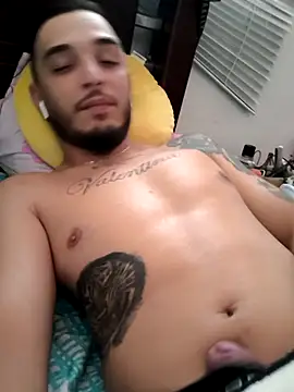 mohamedkarimm online show from March 2, 2026, 1:40 pm