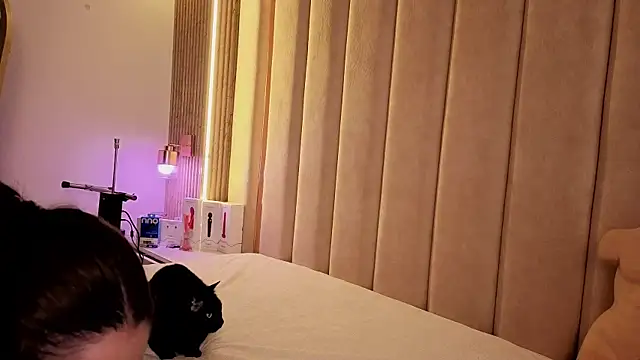 Iamnyxy online show from April 4, 2026, 11:29 am