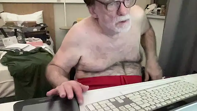 Snapshot of coach-karl chatting on March 20, 2026, 12:48 am coach-karl online show from March 20, 2026, 12:48 am