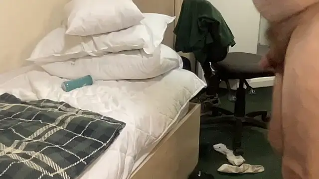 Snapshot of coach-karl chatting on April 2, 2026, 11:13 pm coach-karl online show from April 2, 2026, 11:13 pm