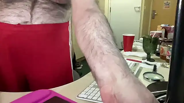 Snapshot of coach-karl chatting on April 11, 2026, 12:37 am coach-karl online show from April 11, 2026, 12:37 am