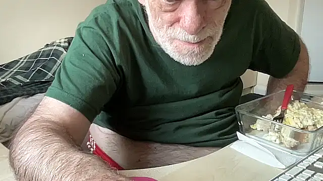 Snapshot of coach-karl chatting on April 11, 2026, 11:25 am coach-karl online show from April 11, 2026, 11:25 am