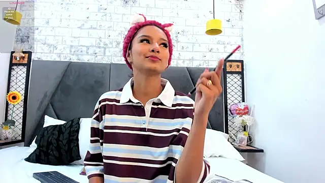 Snapshot of Maray_Lous chatting on December 5, 2025, 8:16 pm Maray Lous online show from December 5, 2025, 8:16 pm