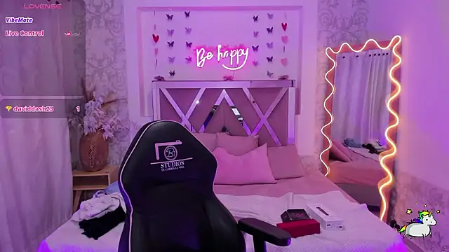 ISABELA TAY online show from March 14, 2026, 11:59 am