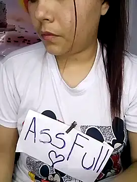 Snapshot of Girl_Nasty_Dirty chatting on February 19, 2026, 3:35 am Girl Nasty Dirty online show from February 19, 2026, 3:35 am