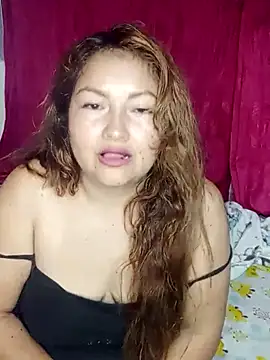 Snapshot of Alixx_01 chatting on December 18, 2025, 3:45 am Alixx 01 online show from December 18, 2025, 3:45 am