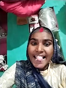 Big Lovexx online show from February 24, 2026, 10:35 am