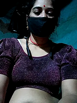 Hot kamla online show from December 2, 2025, 9:32 pm