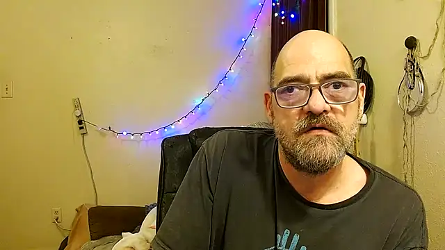 Snapshot of MrBigginTX chatting on January 18, 2026, 8:07 am MrBigginTX online show from January 18, 2026, 8:07 am