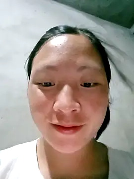 Snapshot of Micky_baby chatting on May 7, 2026, 12:32 pm Micky baby online show from May 7, 2026, 12:32 pm