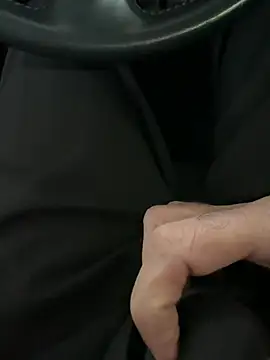 Snapshot of Lancer350 chatting on February 9, 2026, 11:25 am Lancer350 online show from February 9, 2026, 11:25 am