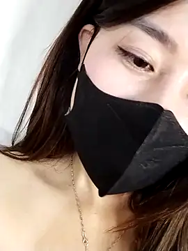 Snapshot of MiCandy-Lovee chatting on November 15, 2025, 5:49 am MiCandy-Lovee online show from November 15, 2025, 5:49 am