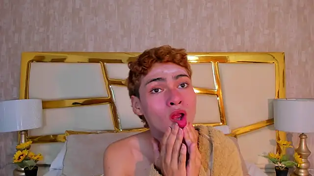 JacobRusso online show from December 18, 2025, 11:00 pm