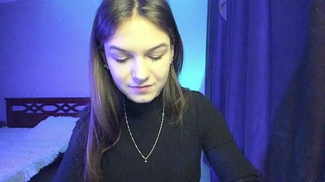 luna lust 212 online show from December 5, 2025, 4:32 am