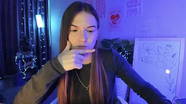 luna lust 212 online show from March 2, 2026, 5:08 am