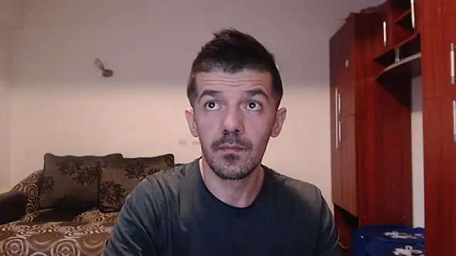 Dale E online show from December 10, 2024, 11:54 am