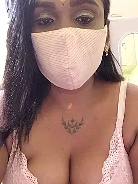 Snapshot of Dharshini98 chatting on January 7, 2026, 6:54 pm Dharshini98 online show from January 7, 2026, 6:54 pm