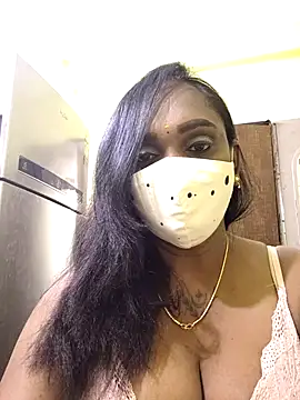 Snapshot of Dharshini98 chatting on February 3, 2026, 5:29 pm Dharshini98 online show from February 3, 2026, 5:29 pm