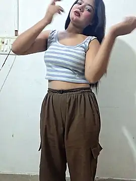 Snapshot of DIMPLE-GIRL88 chatting on January 18, 2026, 9:07 pm DIMPLE-GIRL88 online show from January 18, 2026, 9:07 pm