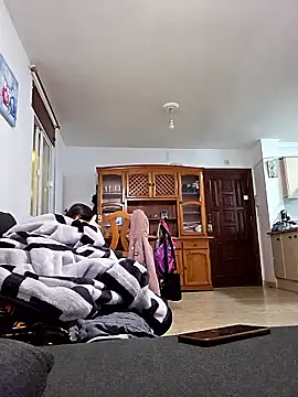 Snapshot of 7milo chatting on January 8, 2026, 10:12 pm 7milo online show from January 8, 2026, 10:12 pm