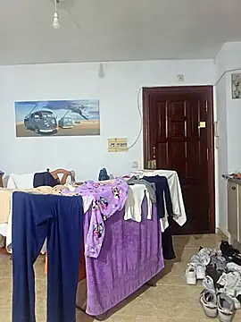 Snapshot of 7milo chatting on February 12, 2026, 7:53 pm 7milo online show from February 12, 2026, 7:53 pm