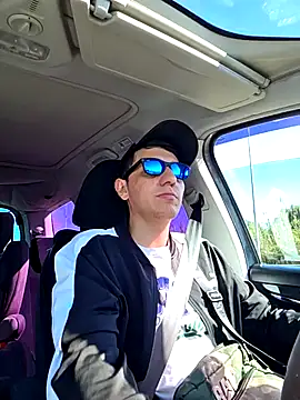 Snapshot of 7milo chatting on February 20, 2026, 1:55 pm 7milo online show from February 20, 2026, 1:55 pm