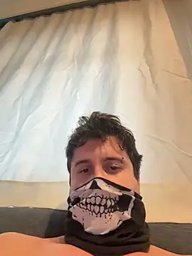 Snapshot of bigfatbro9 chatting on January 15, 2026, 2:10 pm bigfatbro9 online show from January 15, 2026, 2:10 pm