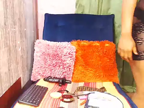 Snapshot of SexyButterflyxx chatting on December 4, 2025, 5:06 am SexyButterflyxx online show from December 4, 2025, 5:06 am