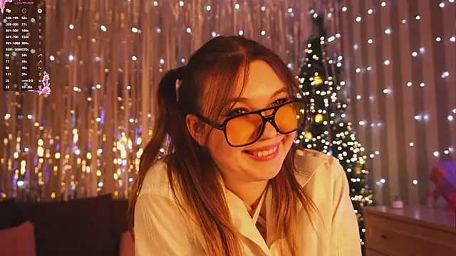 cheeky cherry  online show from January 7, 2026, 5:04 pm