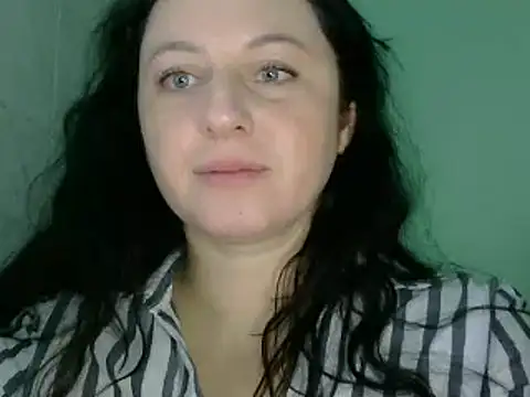Snapshot of MelinaAx chatting on March 2, 2026, 8:10 am MelinaAx online show from March 2, 2026, 8:10 am