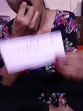 Snapshot of Hor-reka chatting on February 5, 2026, 9:14 am Hor-reka online show from February 5, 2026, 9:14 am