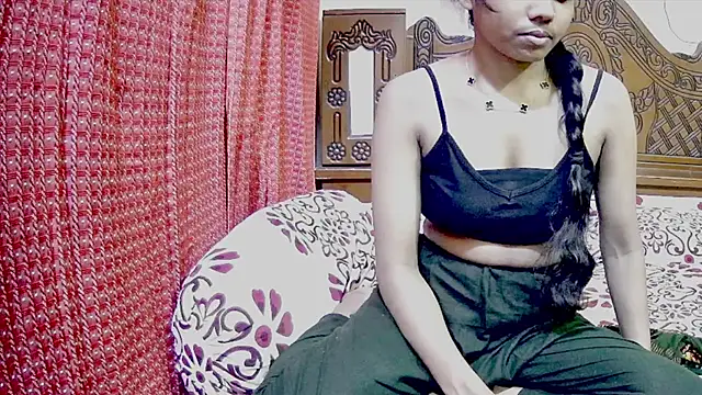 Snapshot of Hor-reka chatting on February 25, 2026, 6:39 pm Hor-reka online show from February 25, 2026, 6:39 pm