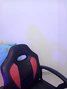 Snapshot of Sweety_chloe chatting on December 21, 2025, 10:33 am Sweety chloe online show from December 21, 2025, 10:33 am