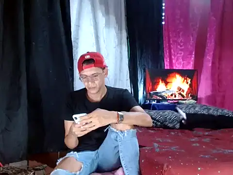 FANTASYBOYS11 online show from November 15, 2025, 12:08 am