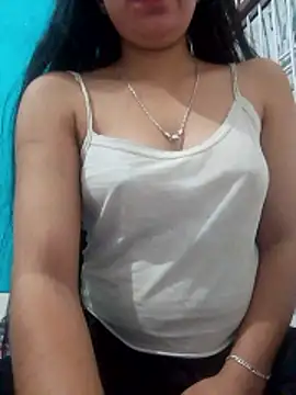 Snapshot of isha_sharma2002 chatting on December 14, 2025, 2:55 pm isha sharma2002 online show from December 14, 2025, 2:55 pm