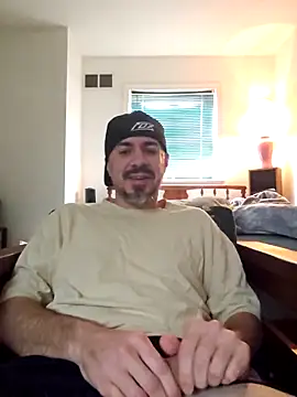 Snapshot of wilburydeznutz chatting on November 25, 2025, 5:24 pm wilburydeznutz online show from November 25, 2025, 5:24 pm