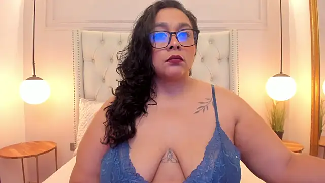 Snapshot of ViickyLee chatting on March 31, 2026, 6:36 am ViickyLee online show from March 31, 2026, 6:36 am