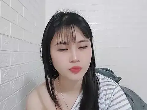 Snapshot of Kass8386 chatting on December 5, 2025, 9:00 pm Kass8386 online show from December 5, 2025, 9:00 pm