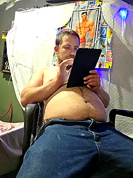 Snapshot of Txweld69 chatting on December 18, 2025, 3:40 pm Txweld69 online show from December 18, 2025, 3:40 pm