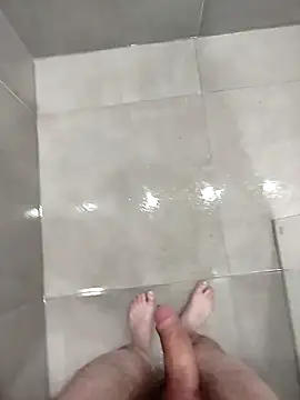 Snapshot of zaginiony1122 chatting on November 17, 2025, 8:25 pm zaginiony1122 online show from November 17, 2025, 8:25 pm