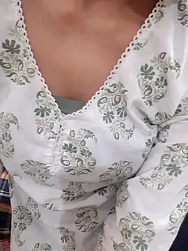 Snapshot of Asha_devi90 chatting on February 8, 2026, 3:37 pm Asha devi90 online show from February 8, 2026, 3:37 pm